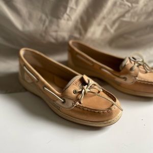Sperry boat shoes - size 10